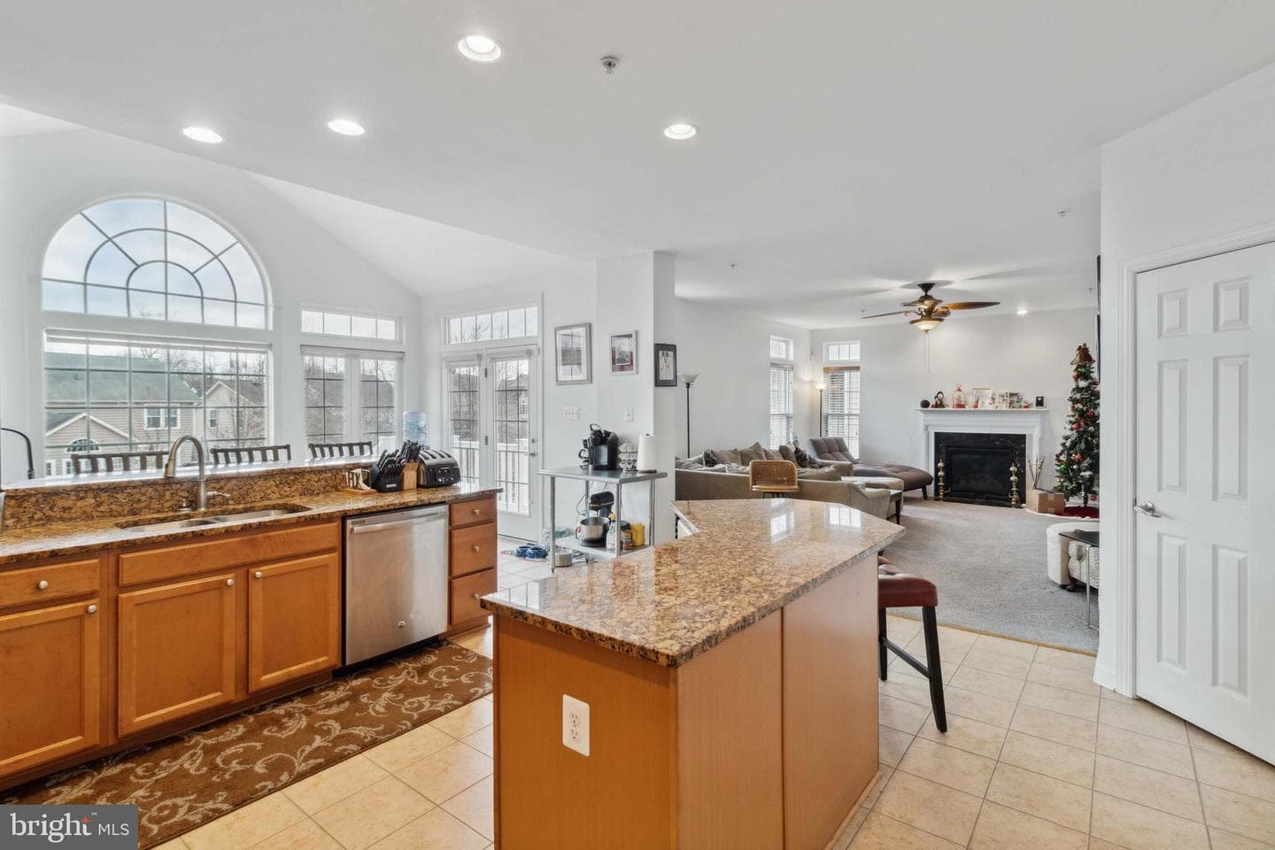2710 Lake Forest Drive photo 8