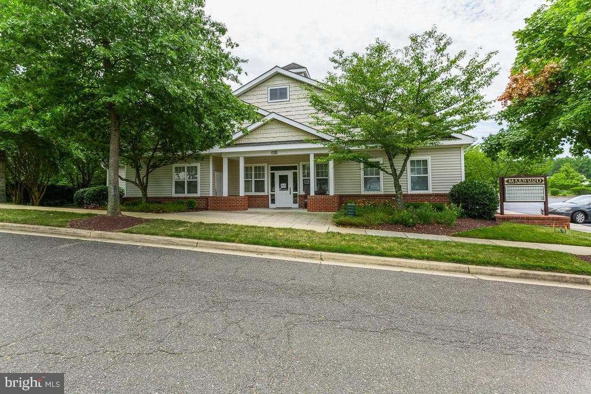 5703 South Marwood Boulevard photo 31