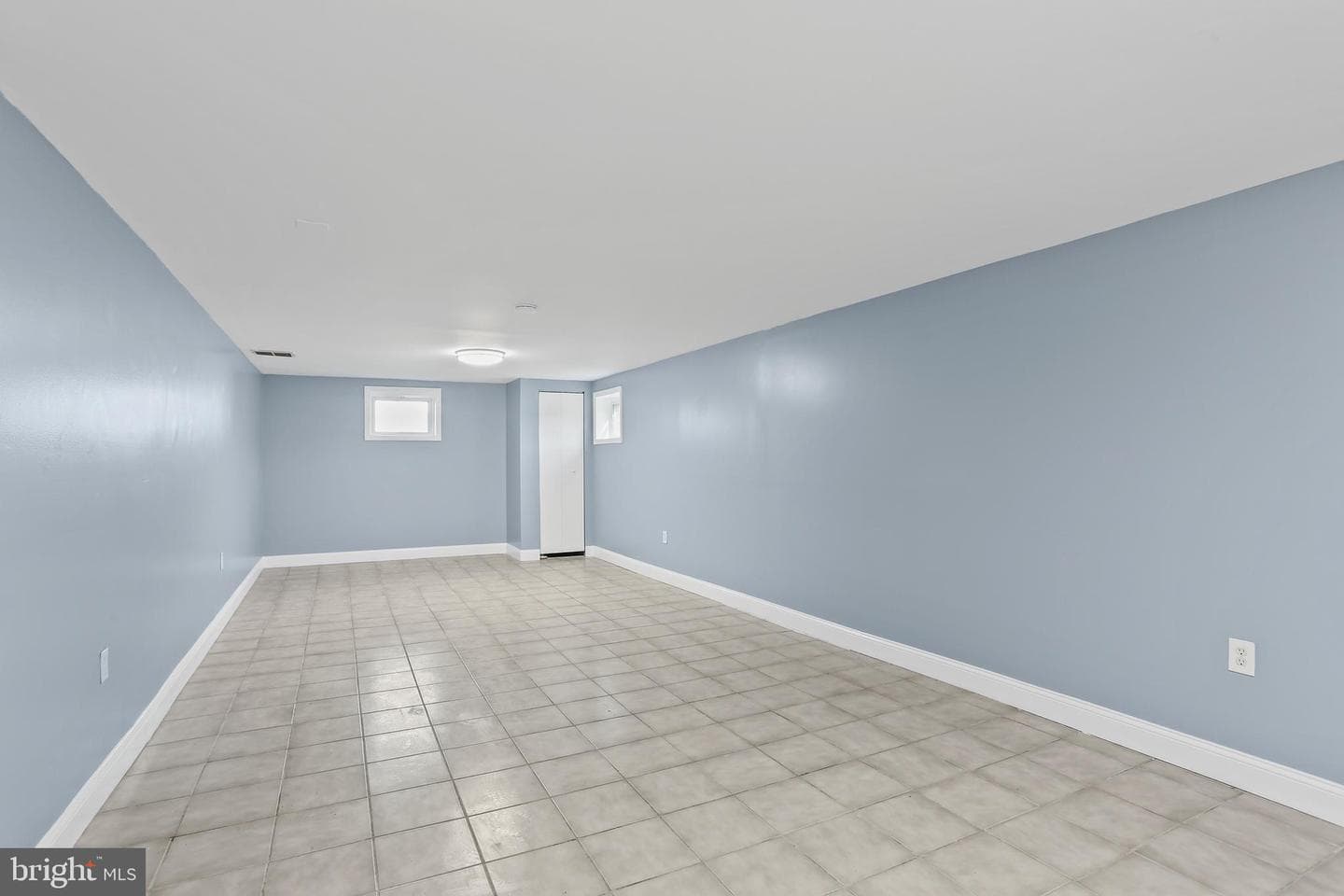 5006 Meadowbrook Drive photo 22