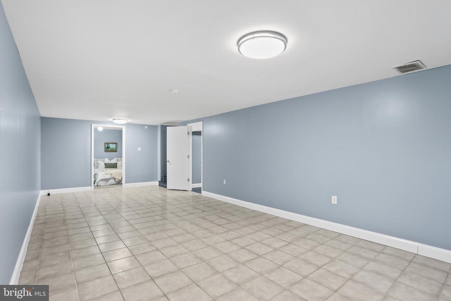 5006 Meadowbrook Drive photo 23