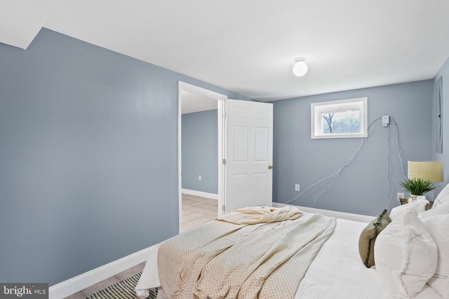 5006 Meadowbrook Drive photo 27