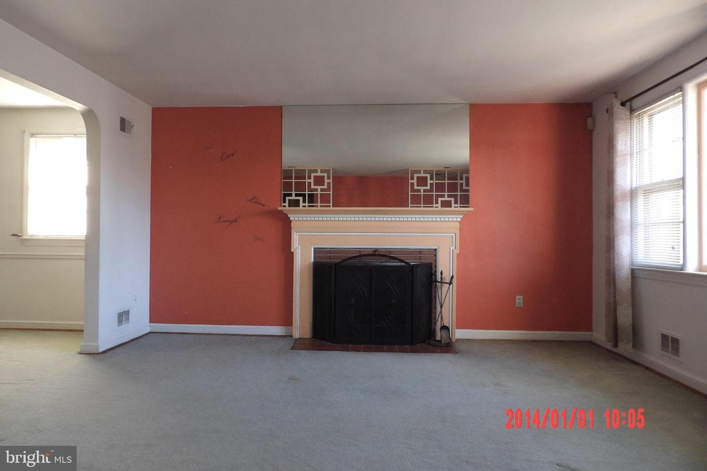 2105 Roxanne Place photo 7