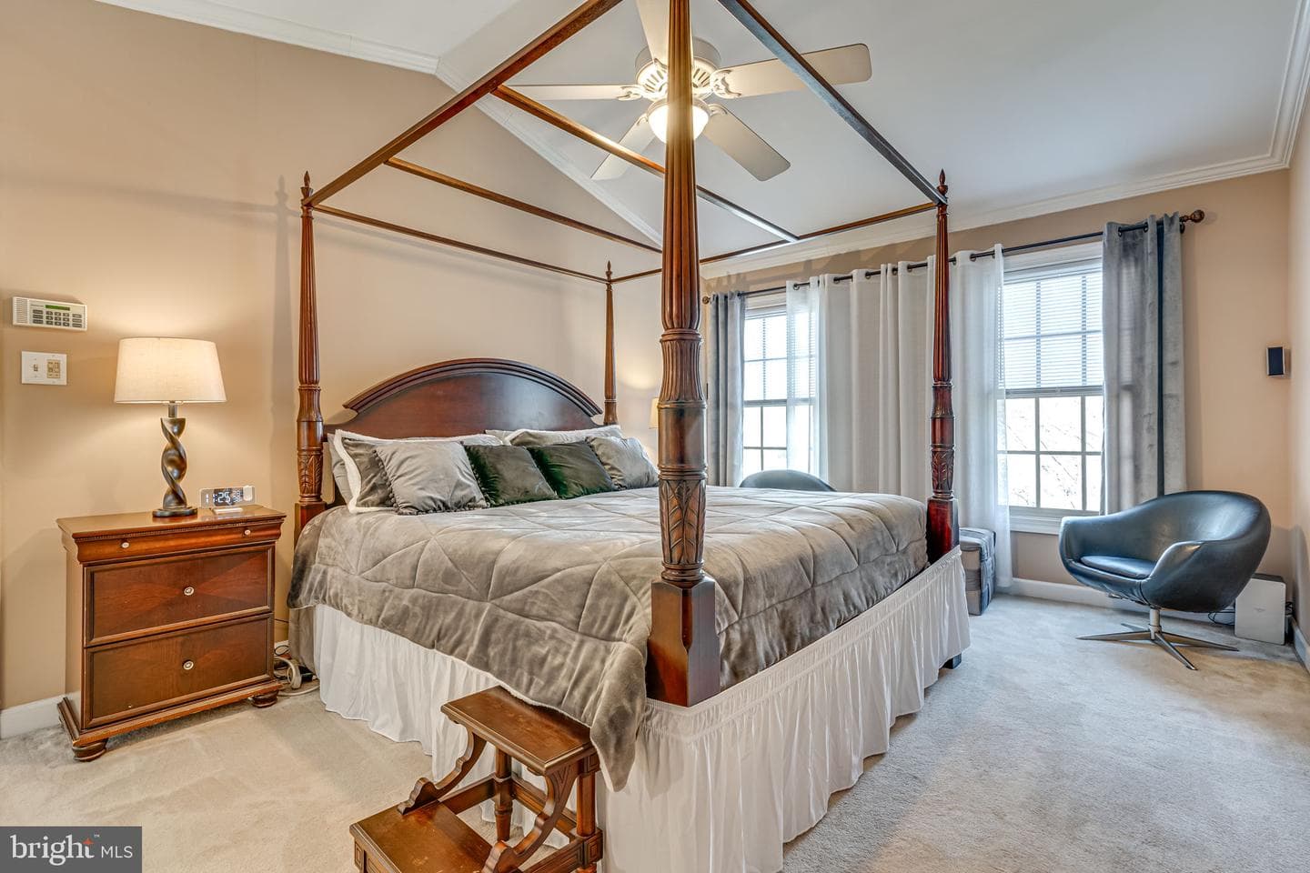 10711 Wimpole Place photo 28