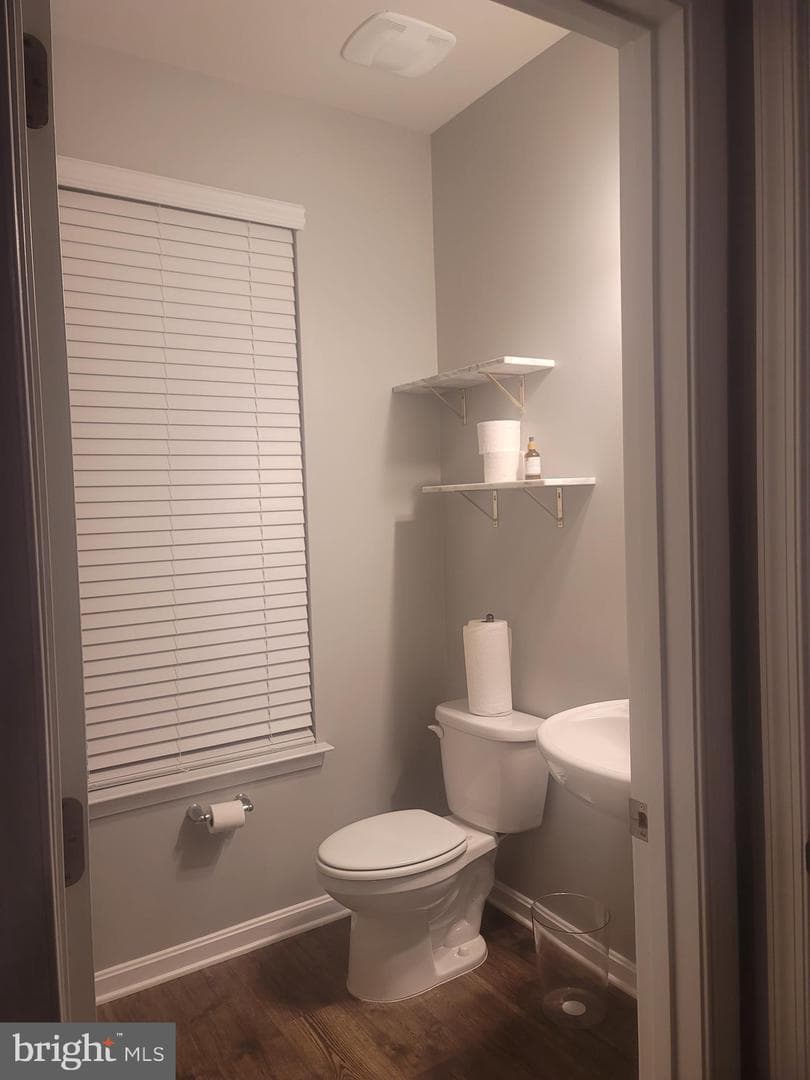 2101 Sarazan Way photo 6