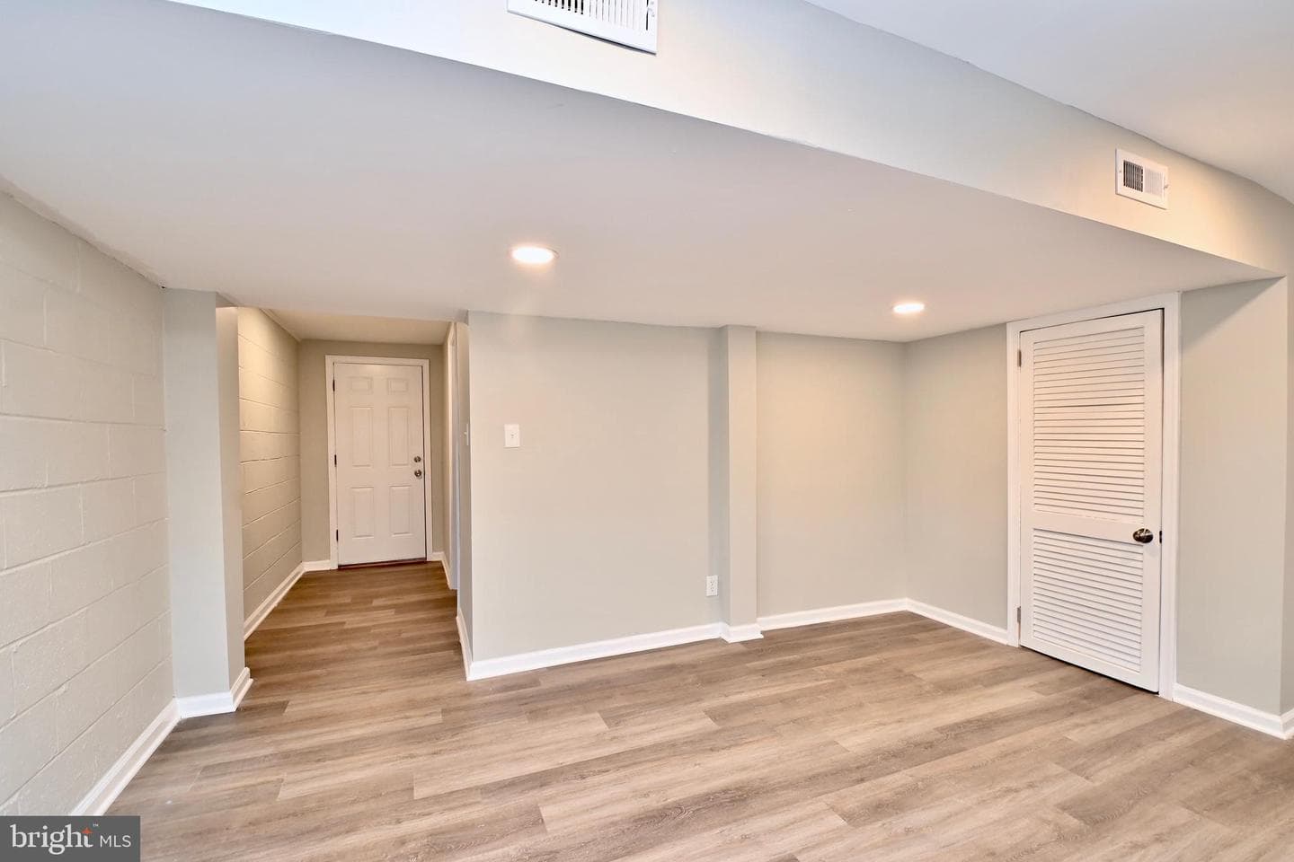 216 Harry S. Truman Drive #25179 photo 27