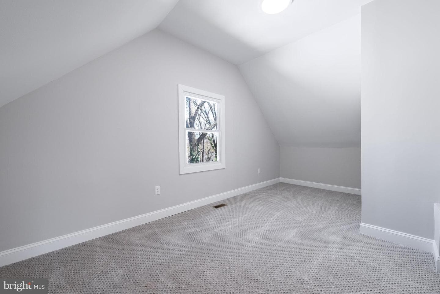 6007 39th Avenue photo 25