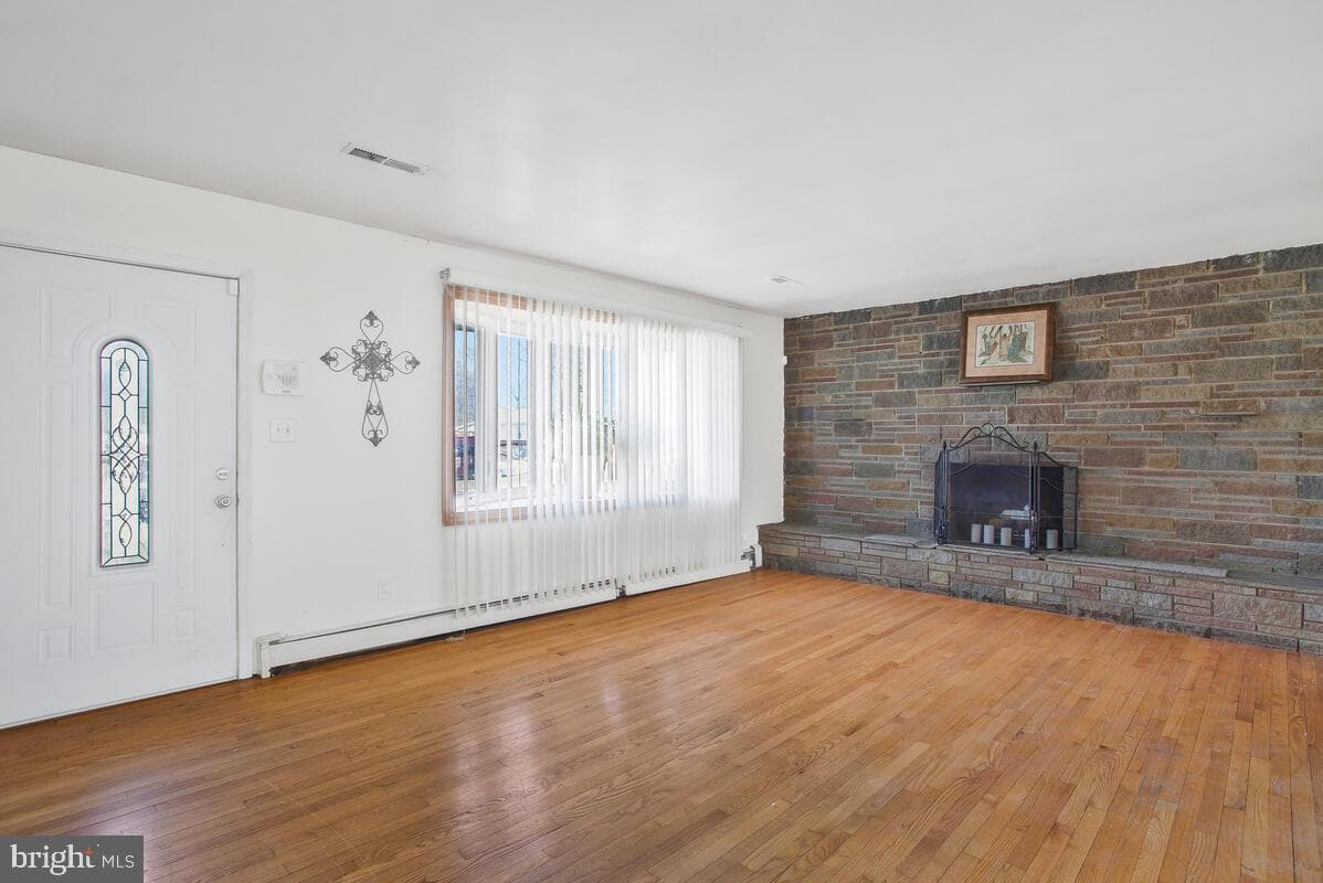 7908 Westwood Court photo 4