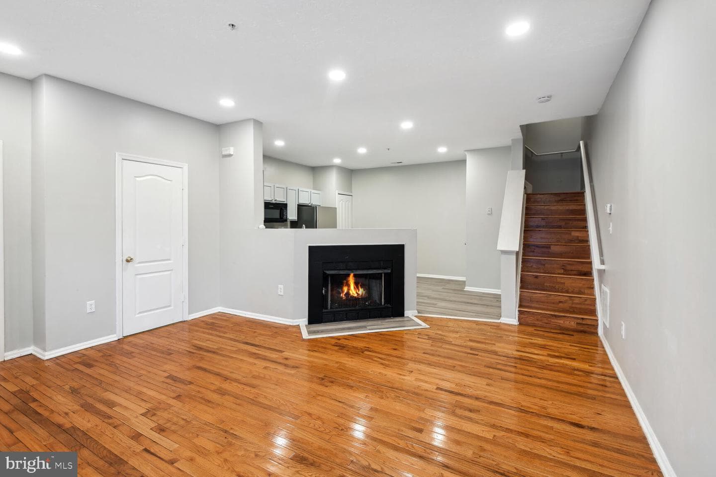 16705 Eldbridge Lane photo 2