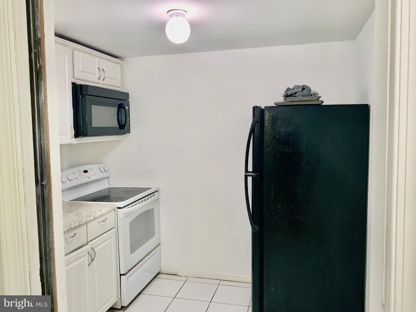 9011 3rd Street photo 8