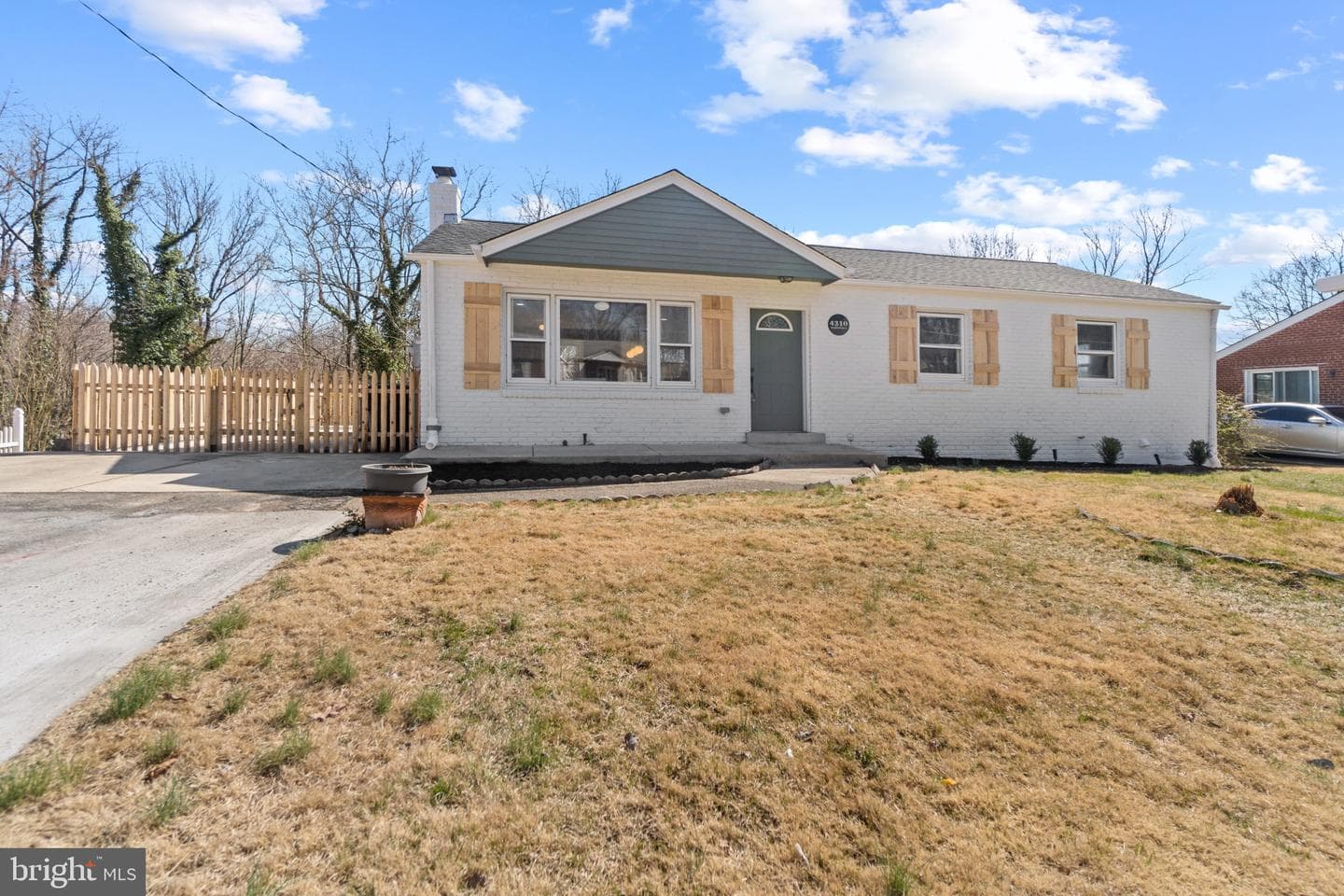 4310 Hartford Hills Drive photo 1