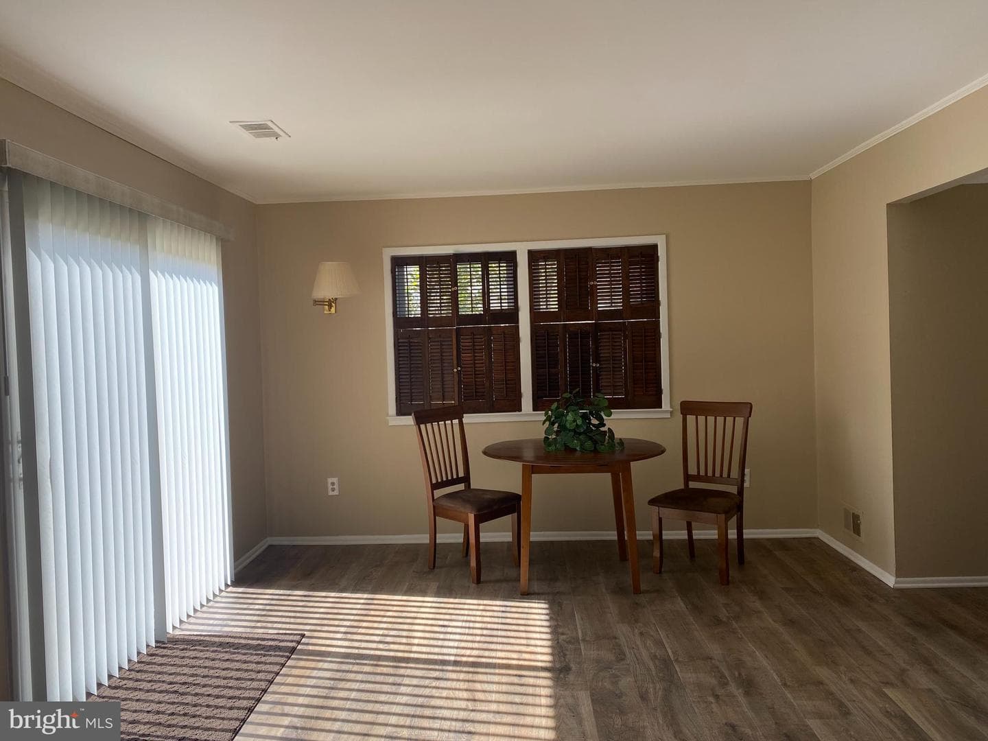 12427 Persimmon Road photo 3