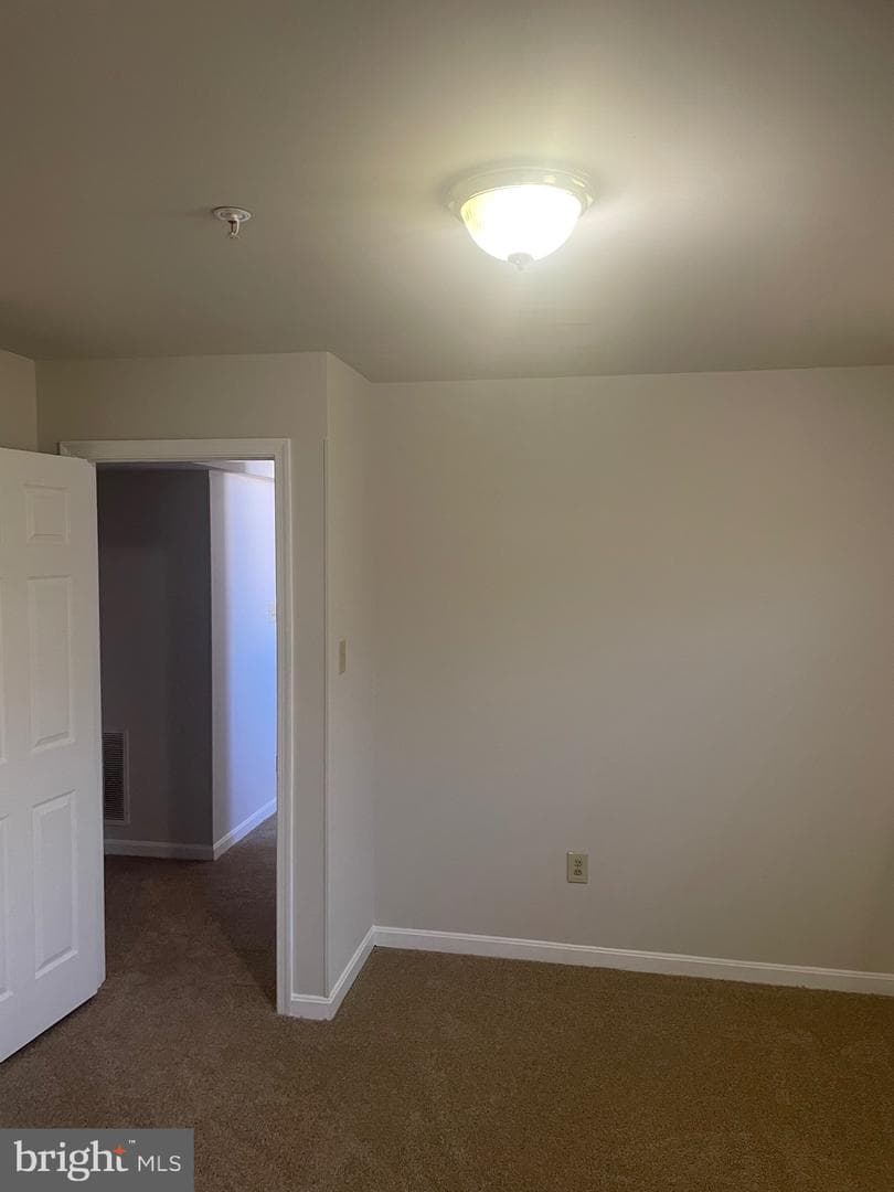 6217 Atwood Street photo 9
