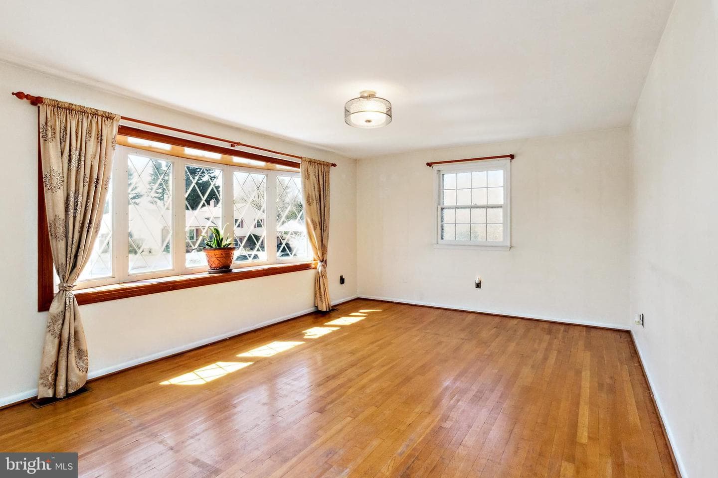 13210 Whiteholm Drive photo 3