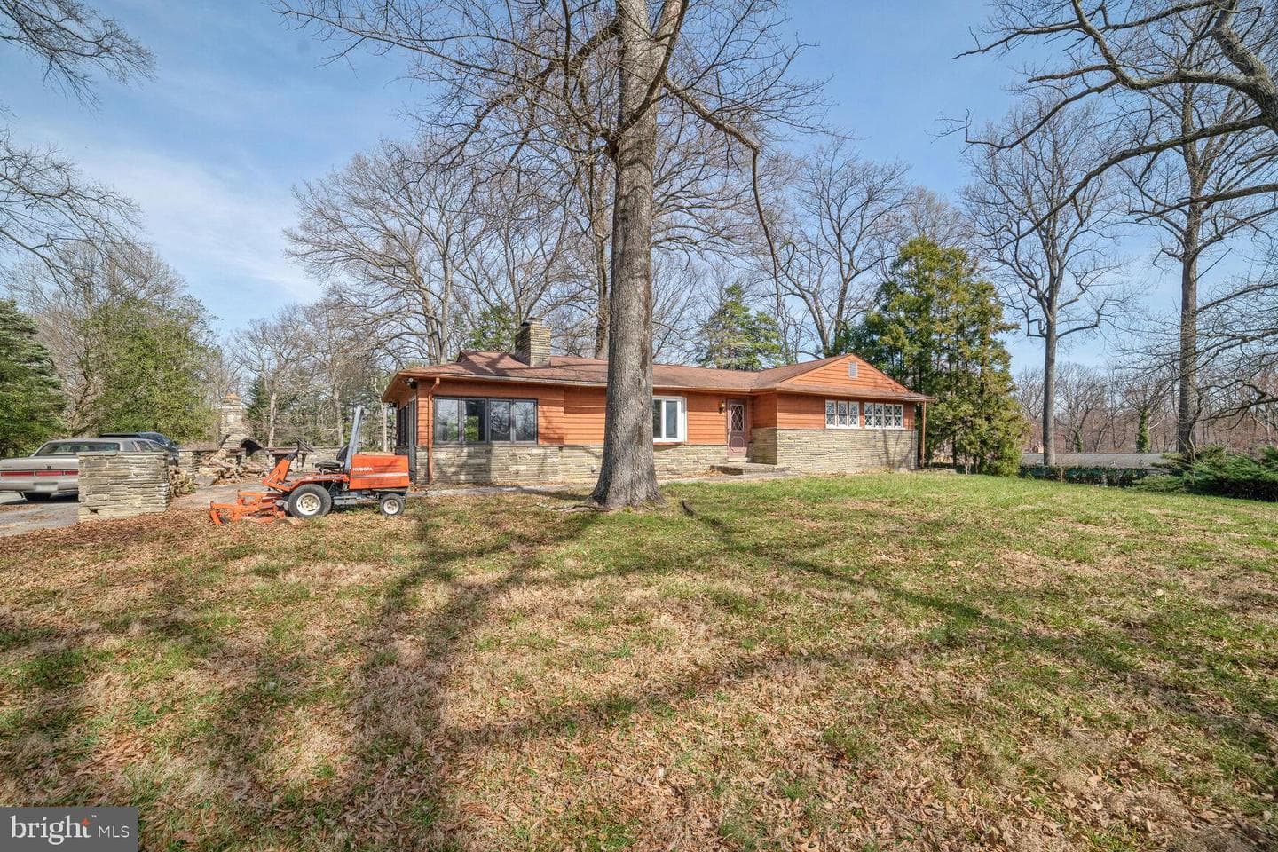15706 Bond Mill Road photo 2