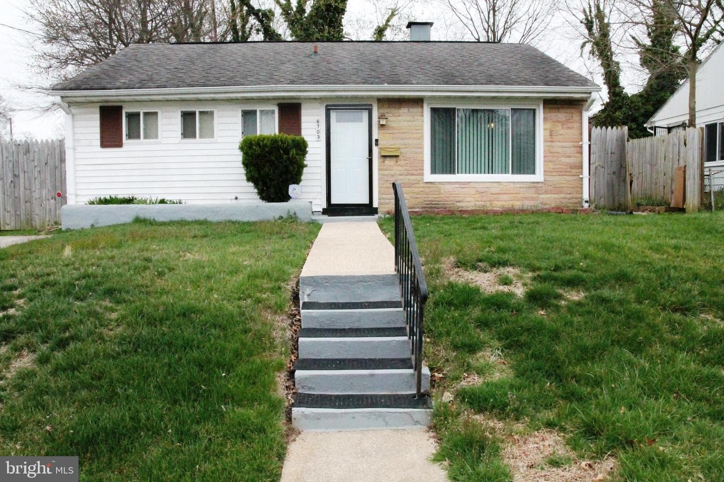 6703 Redfield Avenue photo 1