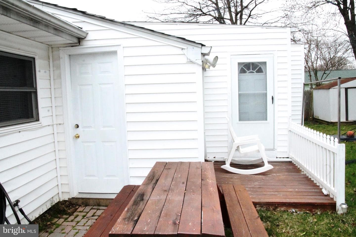 6703 Redfield Avenue photo 24