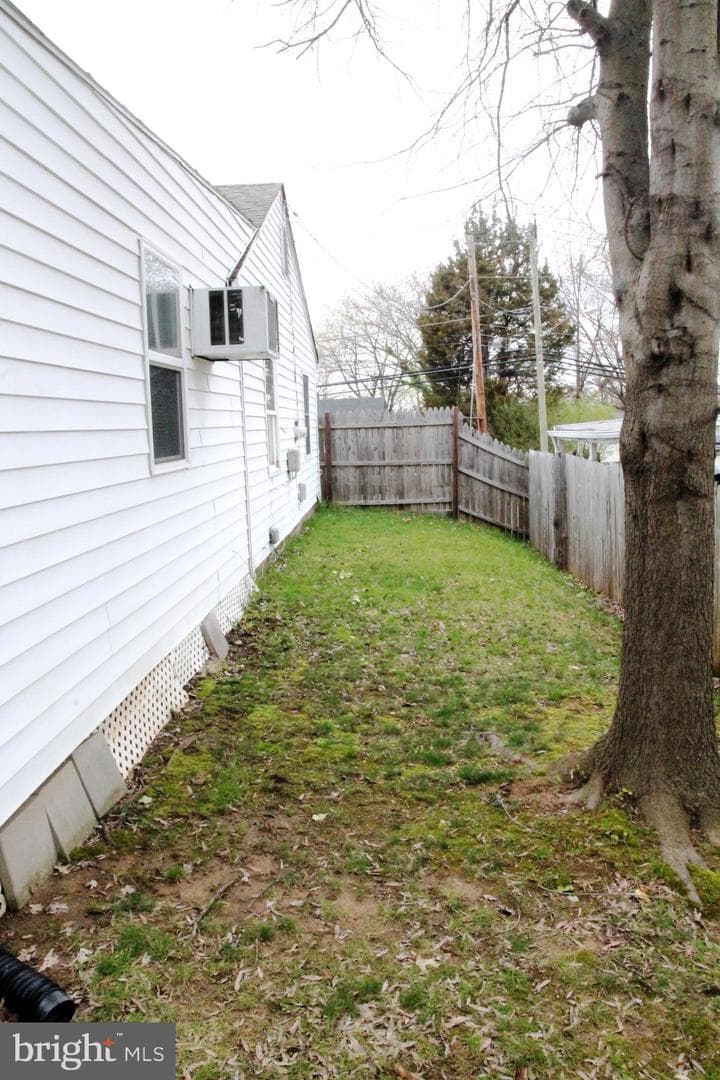 6703 Redfield Avenue photo 27