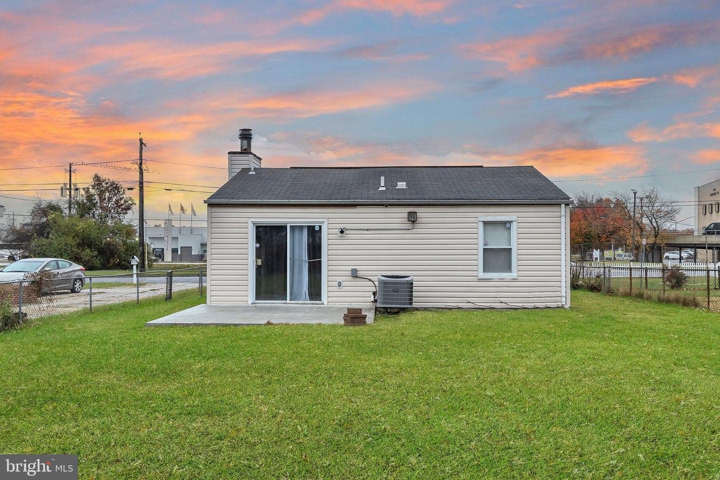 3409 Forestville Place photo 15