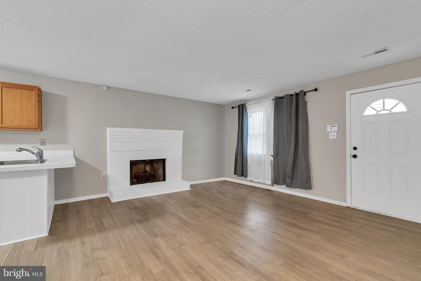 3409 Forestville Place photo 3