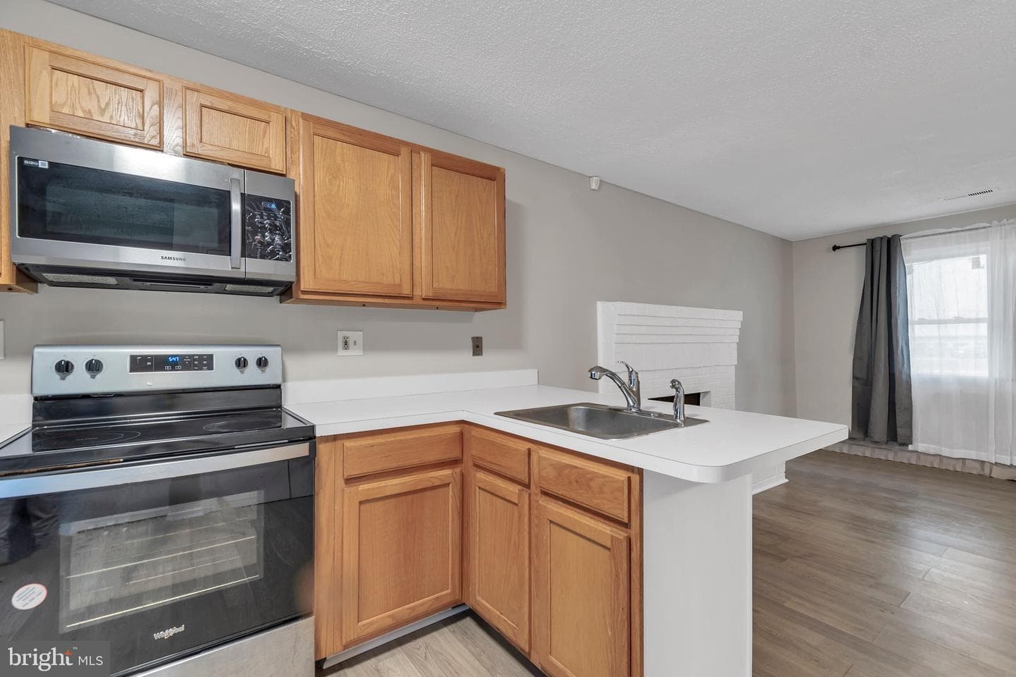 3409 Forestville Place photo 7