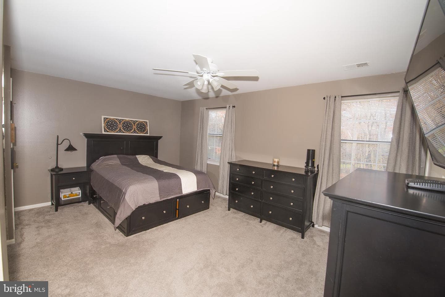 7655 Arbory Court photo 15