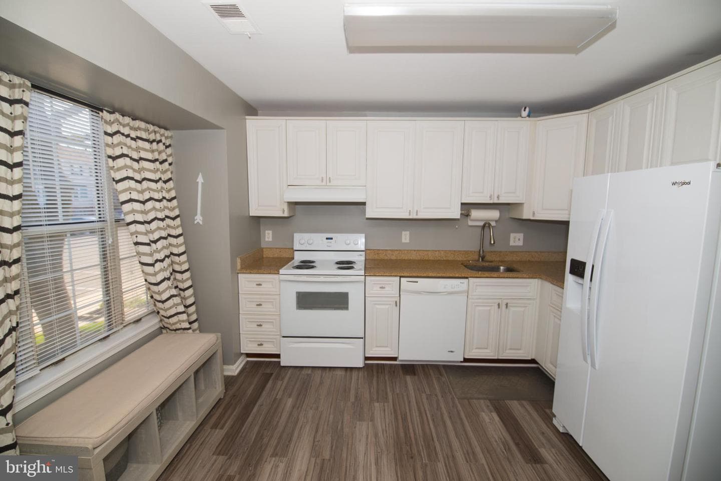 7655 Arbory Court photo 5