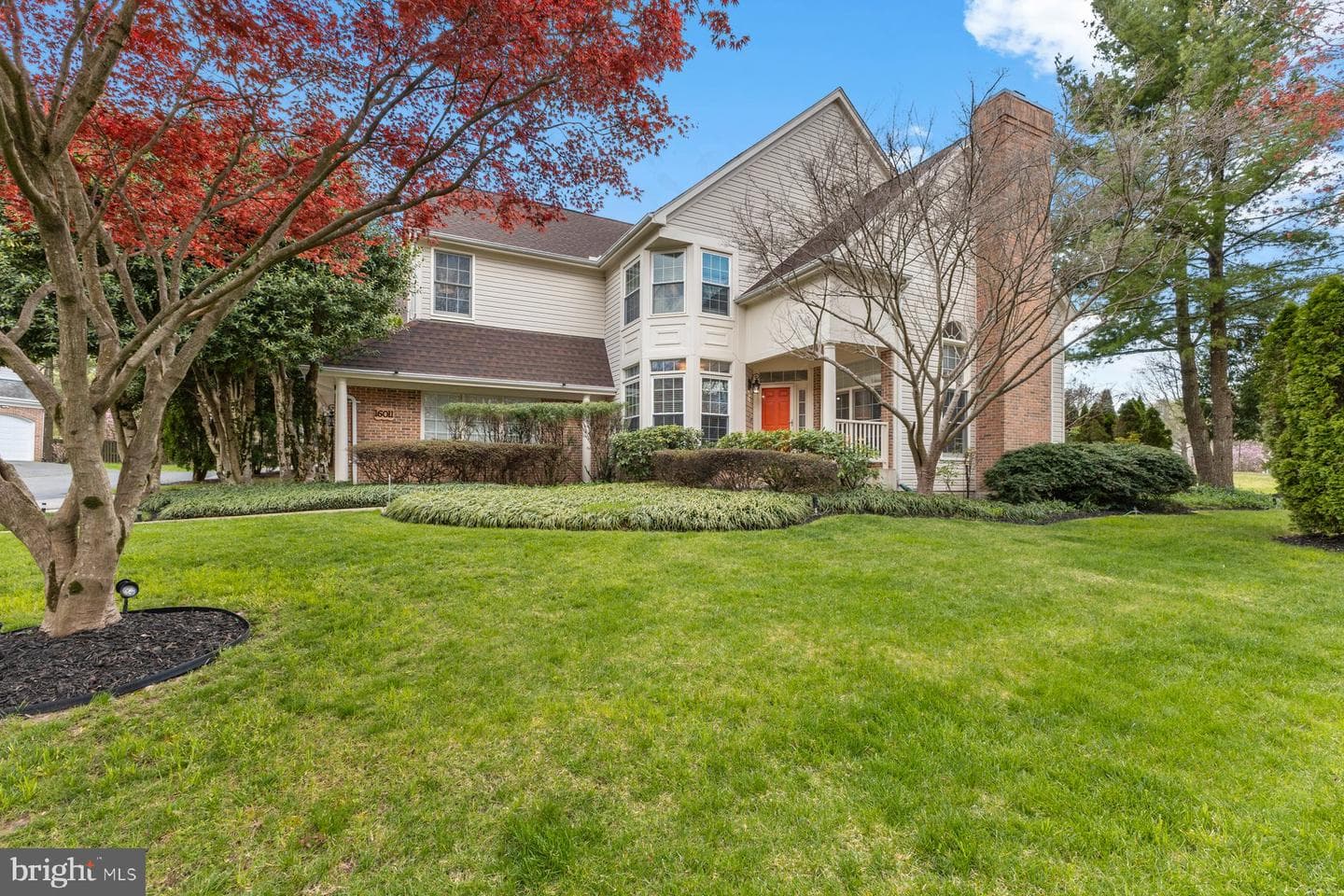 16011 Pennsbury Drive photo 1