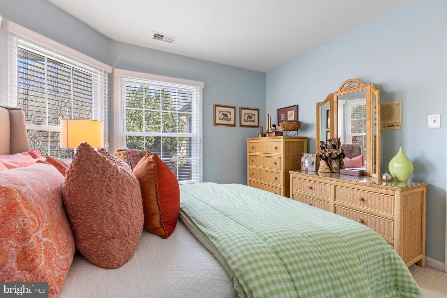 16011 Pennsbury Drive photo 47