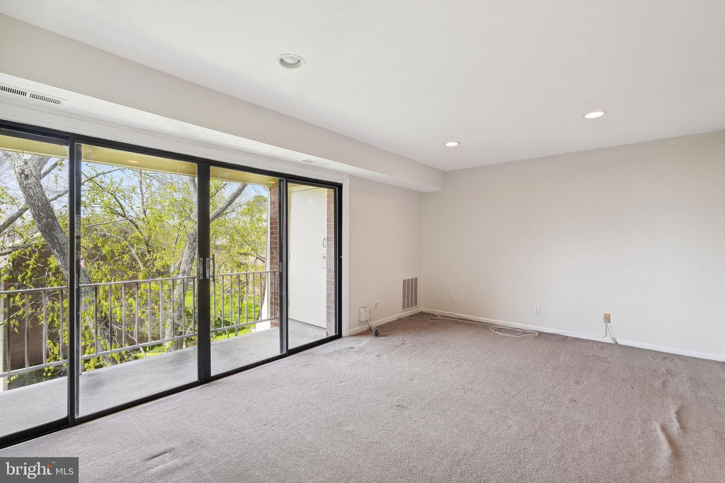 6014 Westchester Park Drive #6014 302 photo 3