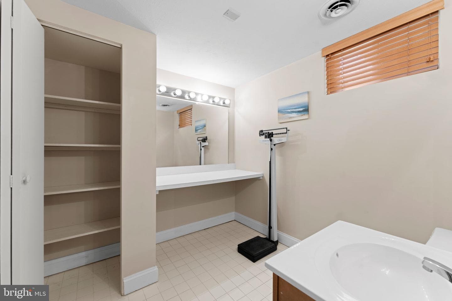 8102 Maxfield Drive photo 41