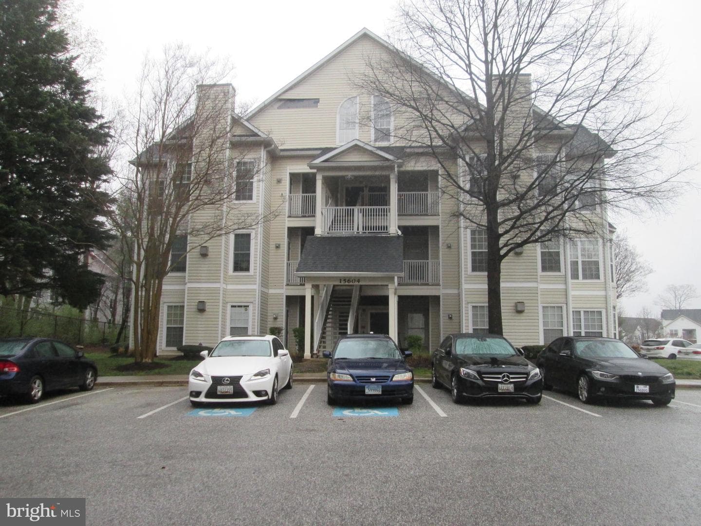 15604 Everglade Lane #5-103 photo 40