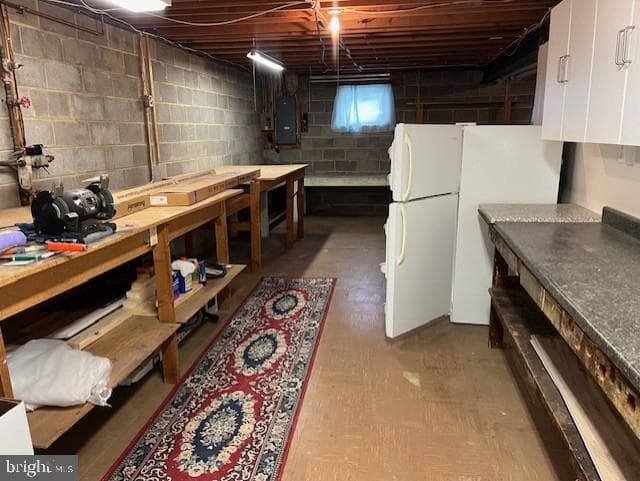 702 W Tantallon Drive photo 46