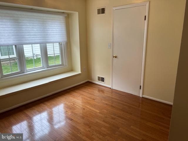 702 W Tantallon Drive photo 9