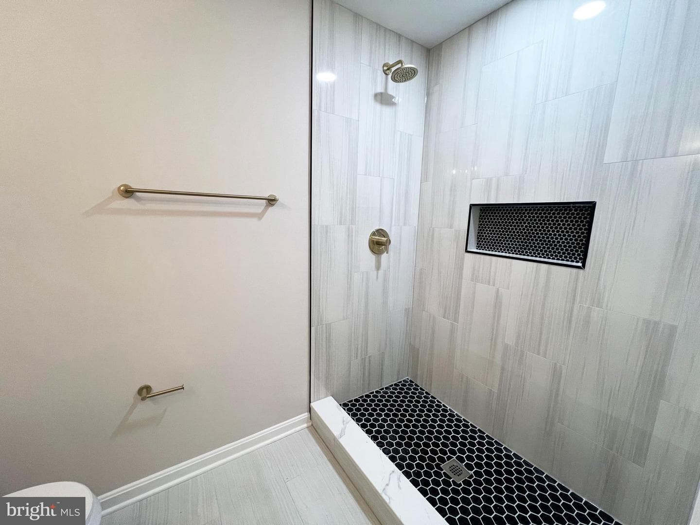 1558 Potomac Heights Drive #217 photo 18