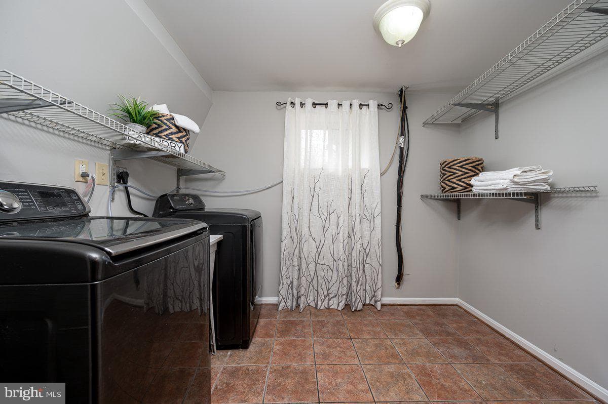 5405 Chesterfield Drive photo 20