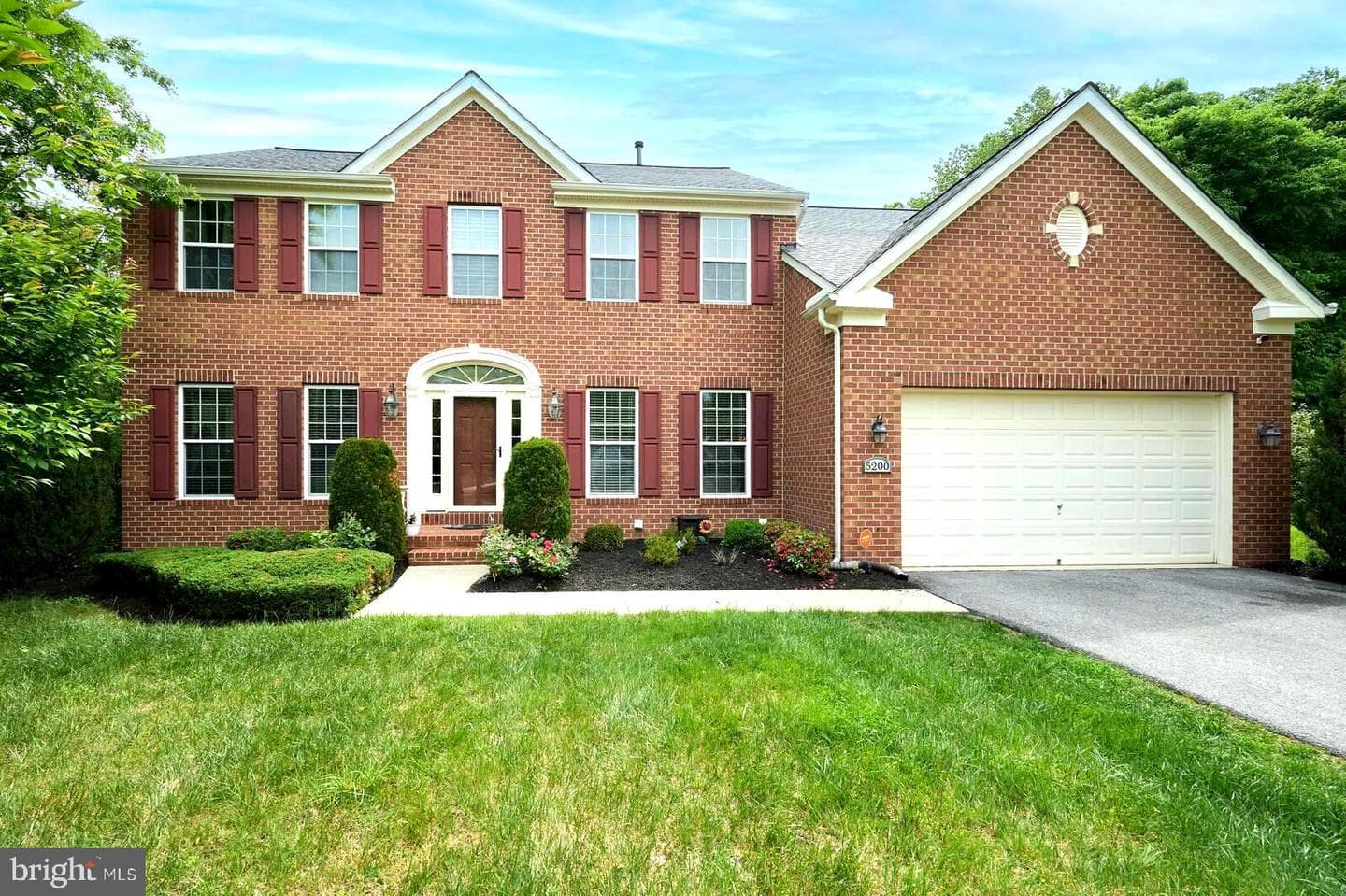5200 Derby Manor Lane photo 2