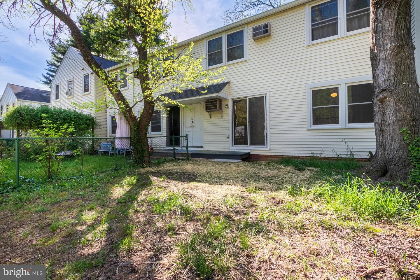 8 T Laurelhill Road photo 12