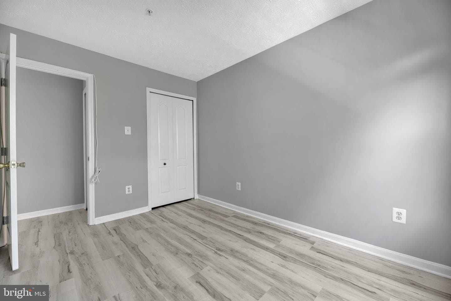 2410 Lemontree Lane photo 17