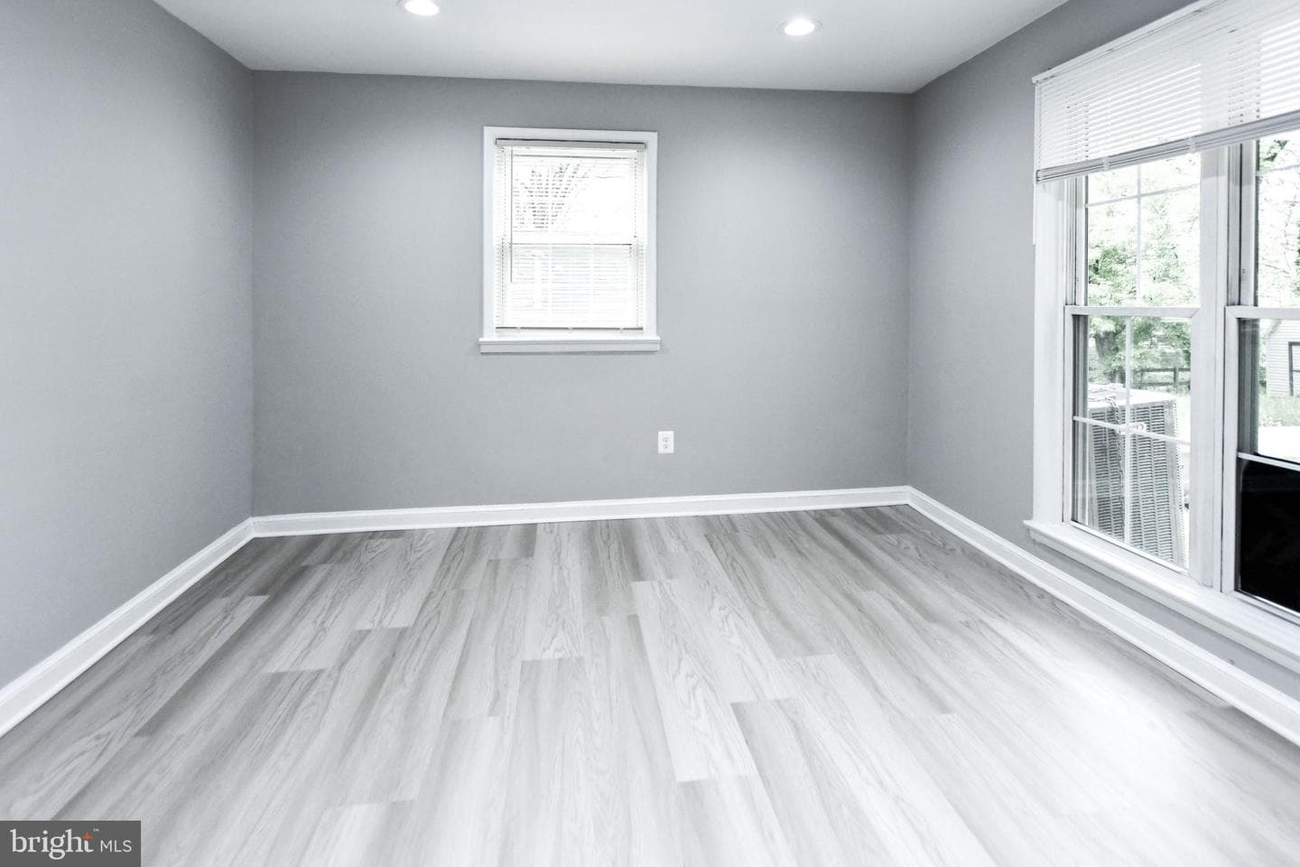 5524 Addison Road photo 15