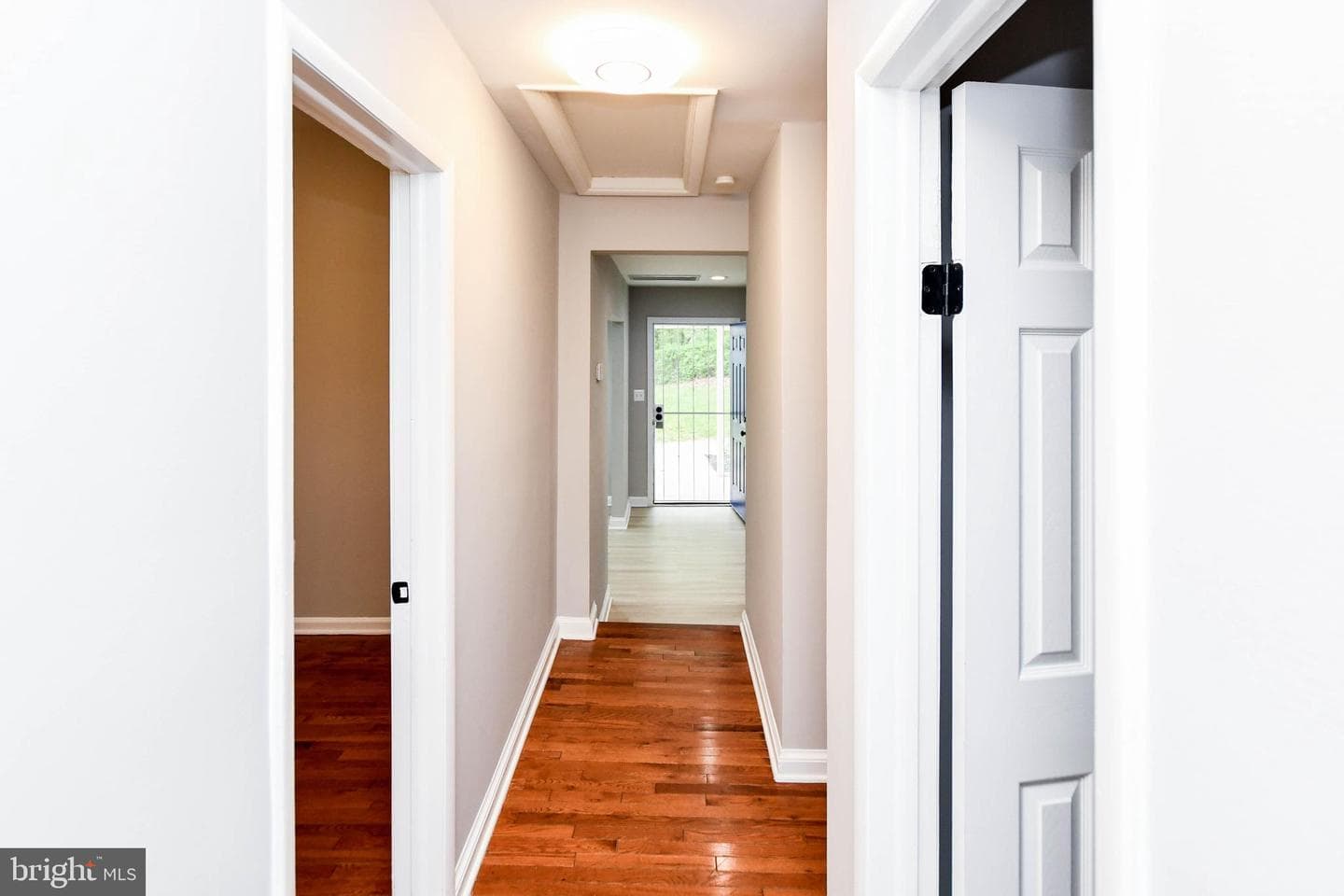 5524 Addison Road photo 18