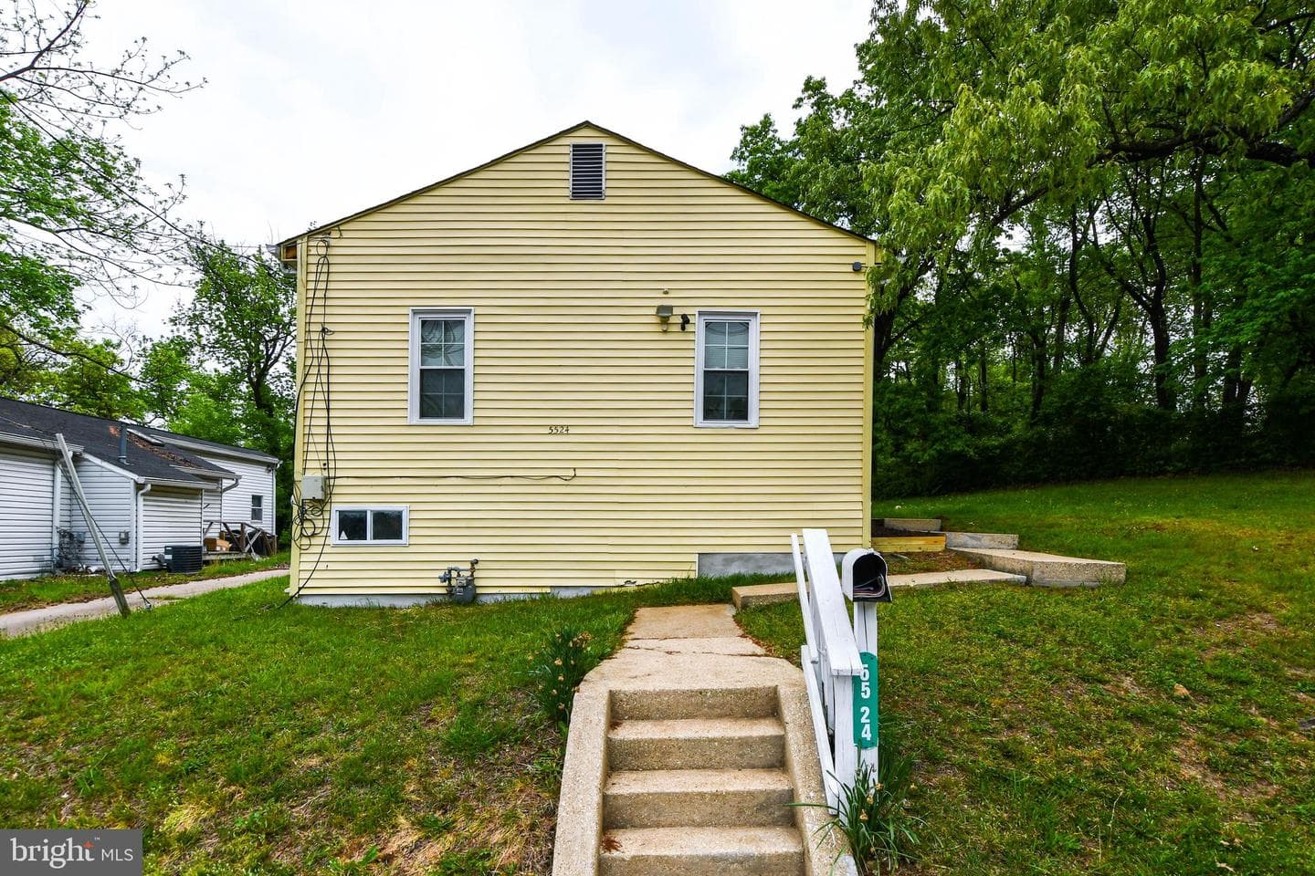 5524 Addison Road photo 4