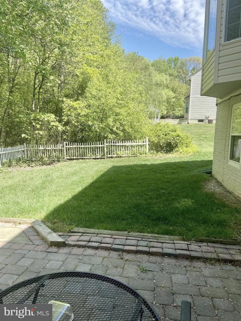 8045 Alloway Lane photo 34