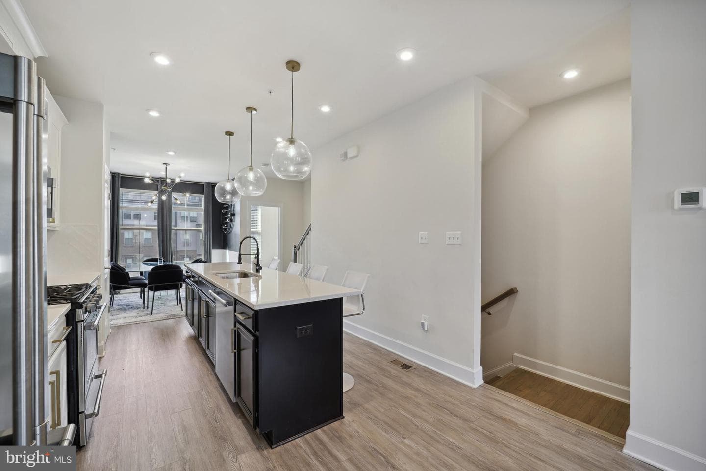 103 Capital Court photo 8