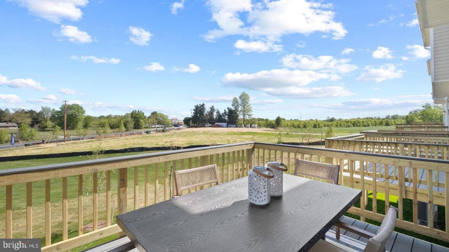 7530 Daybreak Drive photo 34