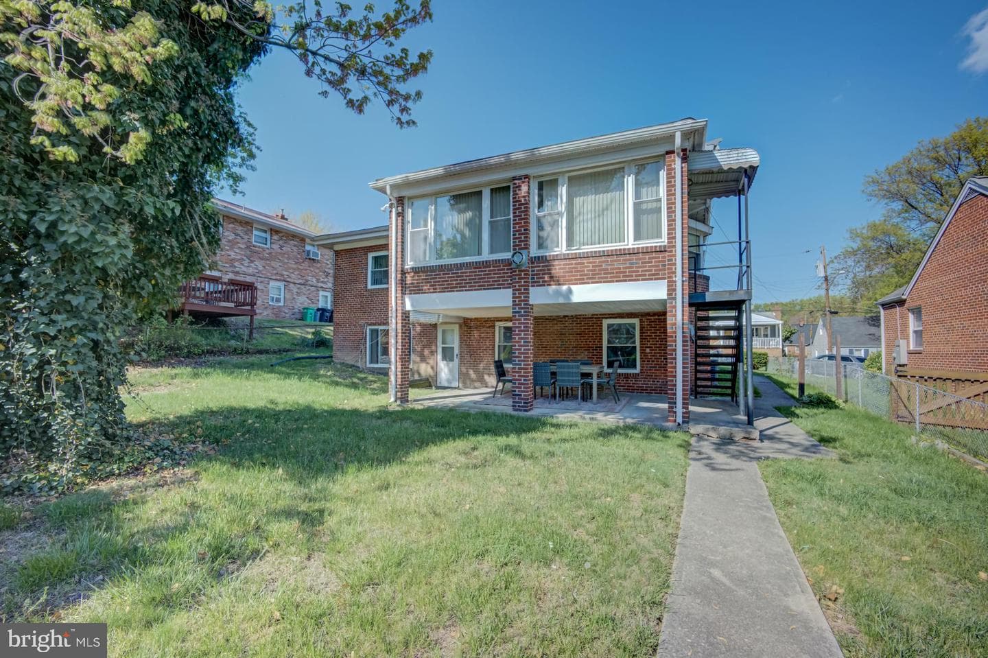 4327 Will Street photo 29