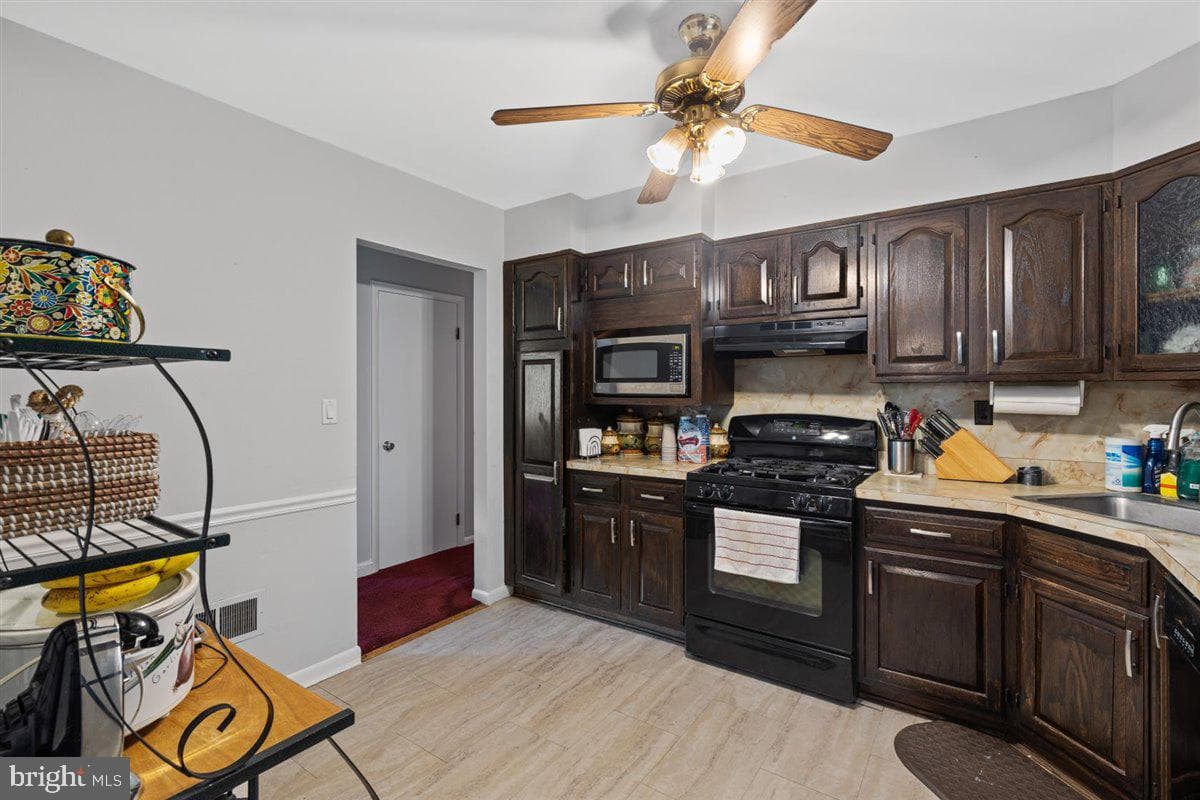 5703 Plata Street photo 11