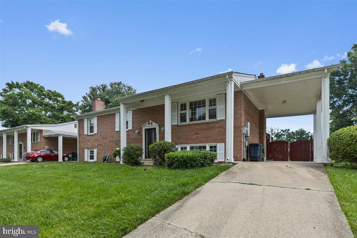 5703 Plata Street photo 2