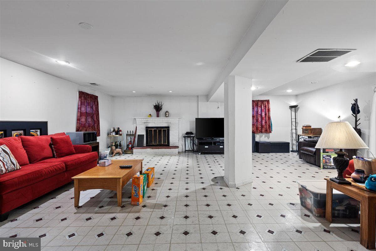 5703 Plata Street photo 22
