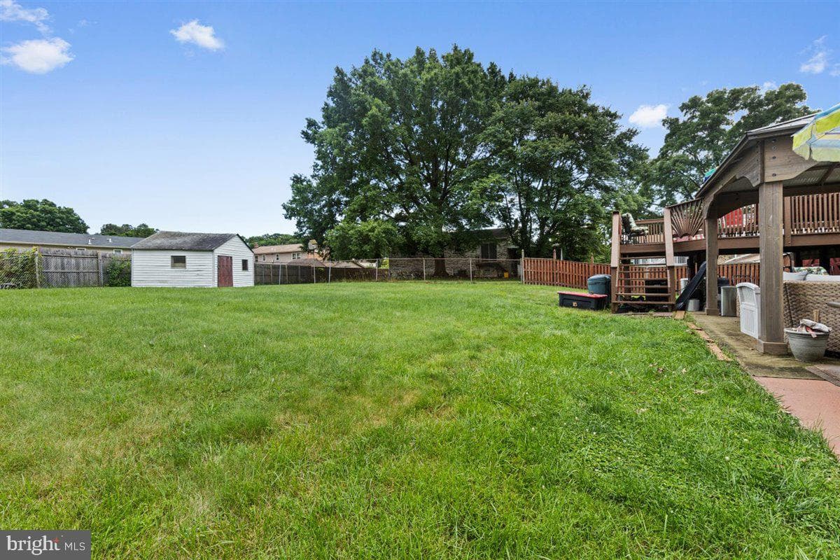 5703 Plata Street photo 32