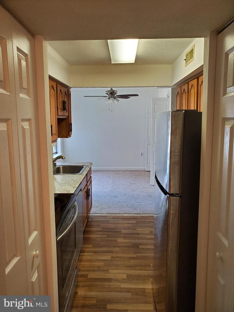 7810 Hanover Parkway #332 photo 13